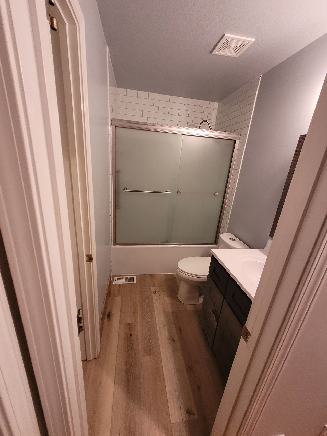 photo of a small bathroom