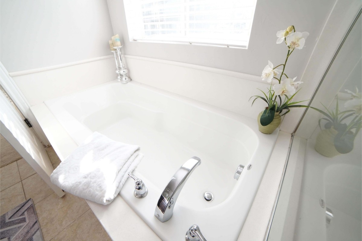 Bath & Tub Conversions - Image 1